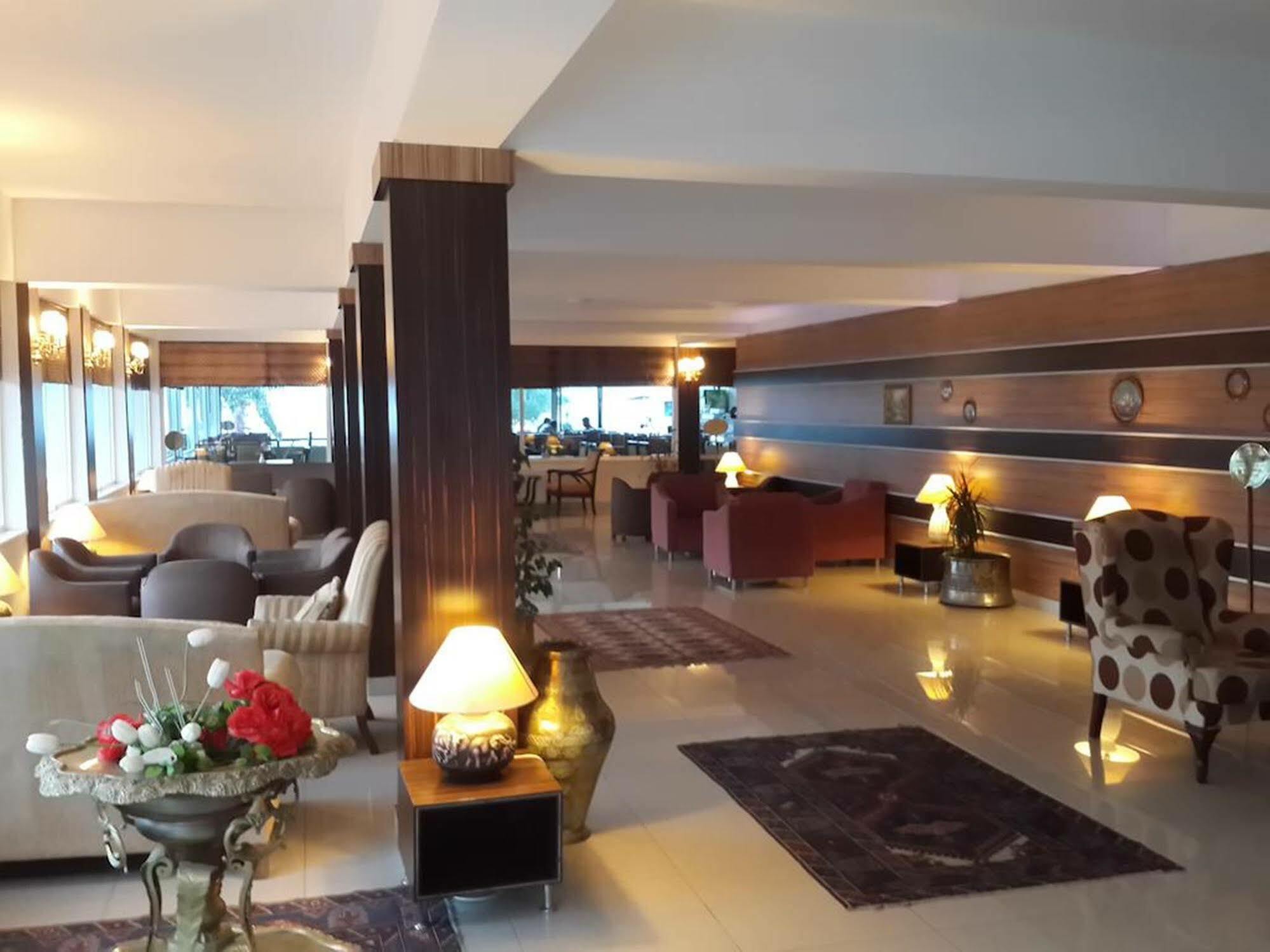 Etap Altinel Hotel チャナッカレ エクステリア 写真